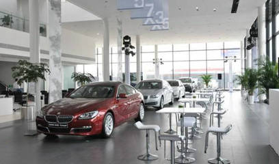 西安市民談好價(jià)購(gòu)車，4S店卻讓加購(gòu)裝潢和保險(xiǎn) 消協(xié)指為捆綁銷售